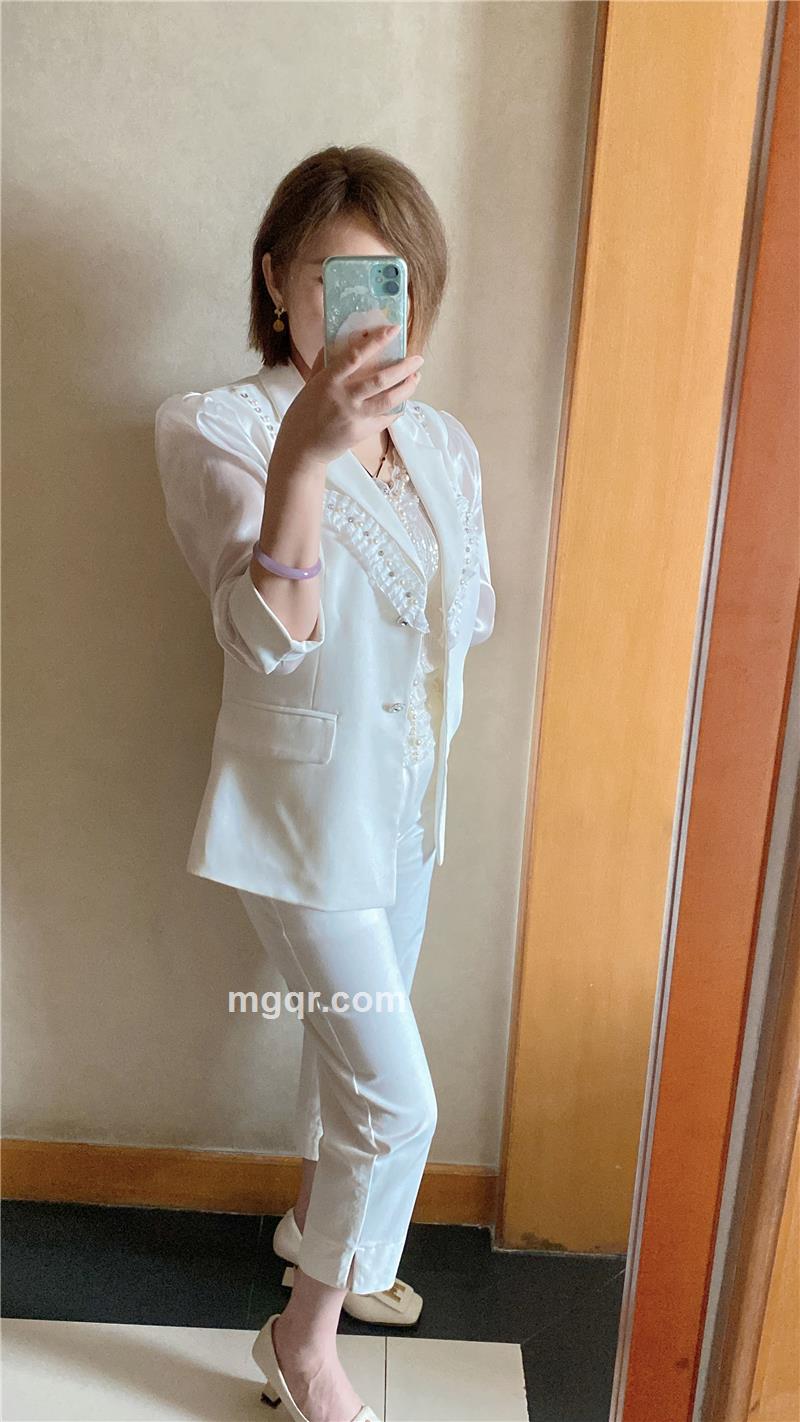 唯独气质的第4张照片