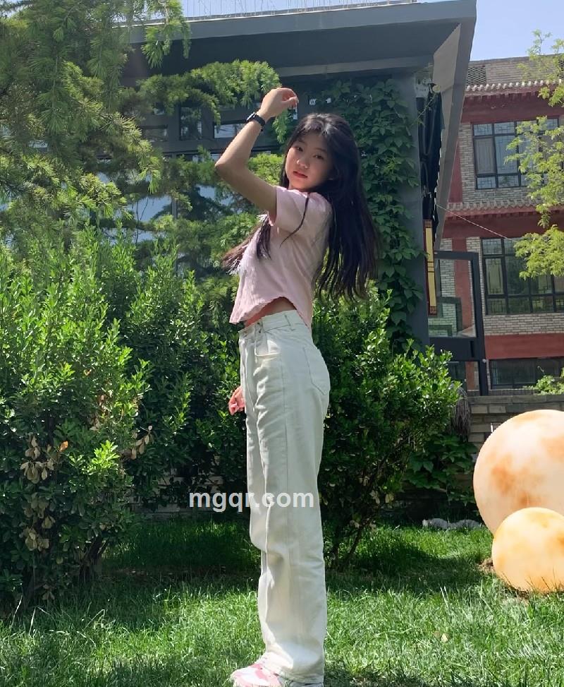 小鹿的第1张照片