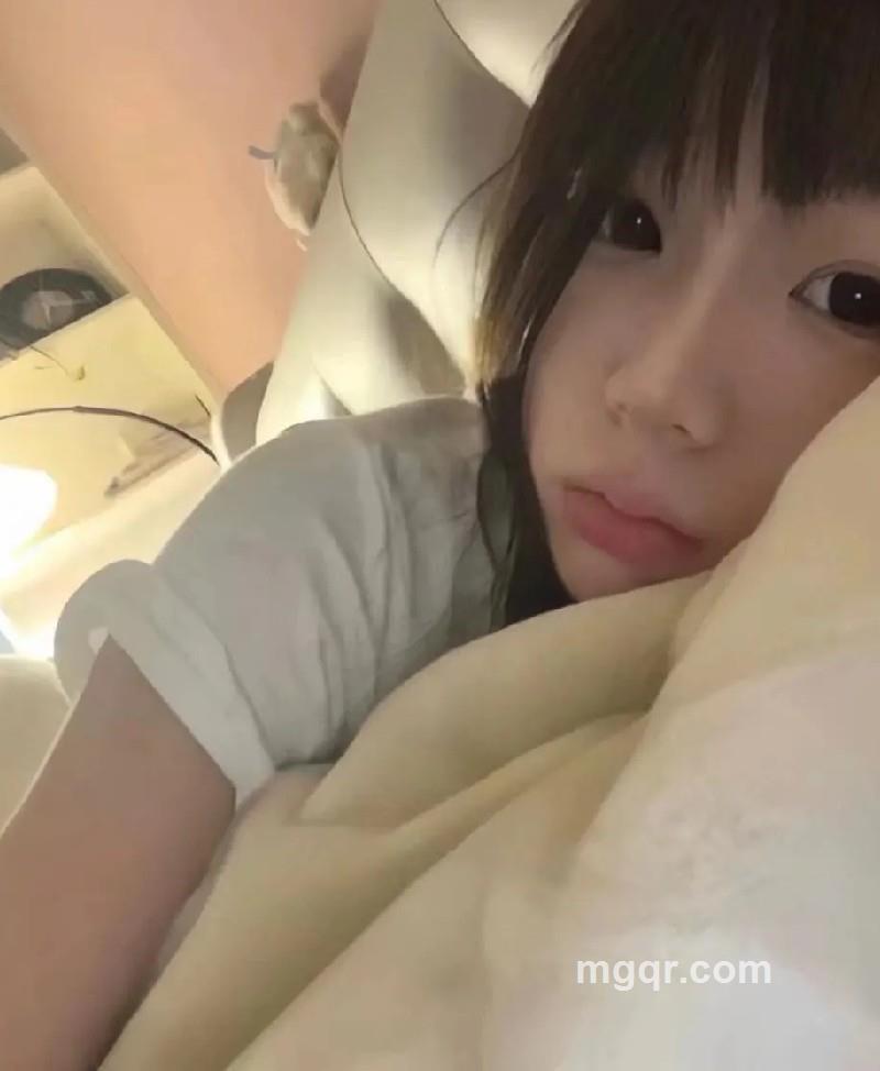 ╰尒佡奋斗女的第1张照片