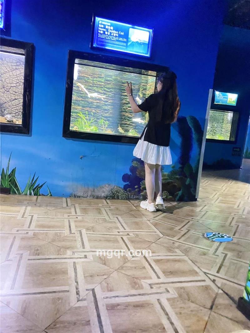 人间荒糖的第2张照片