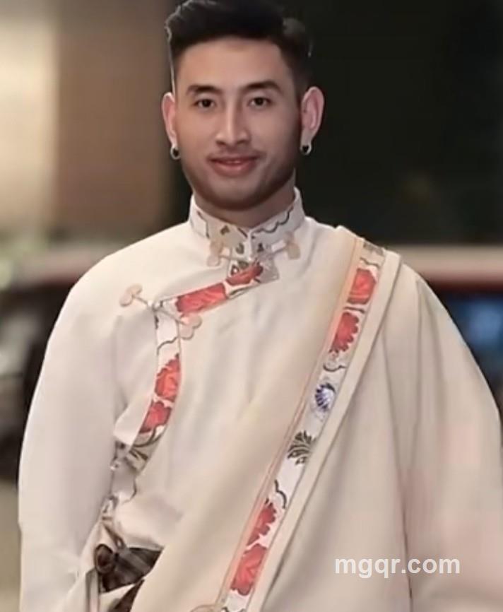 孤狼的第1张照片