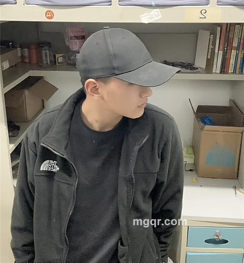 眼睛在这里的第2张照片