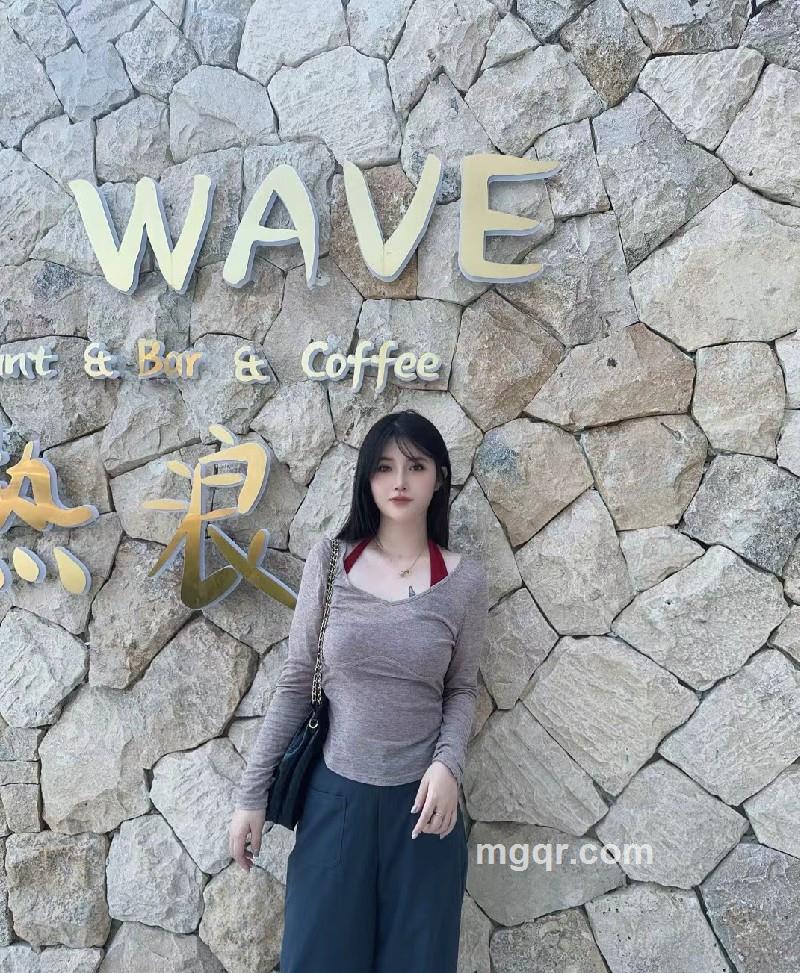 白月光的第2张照片