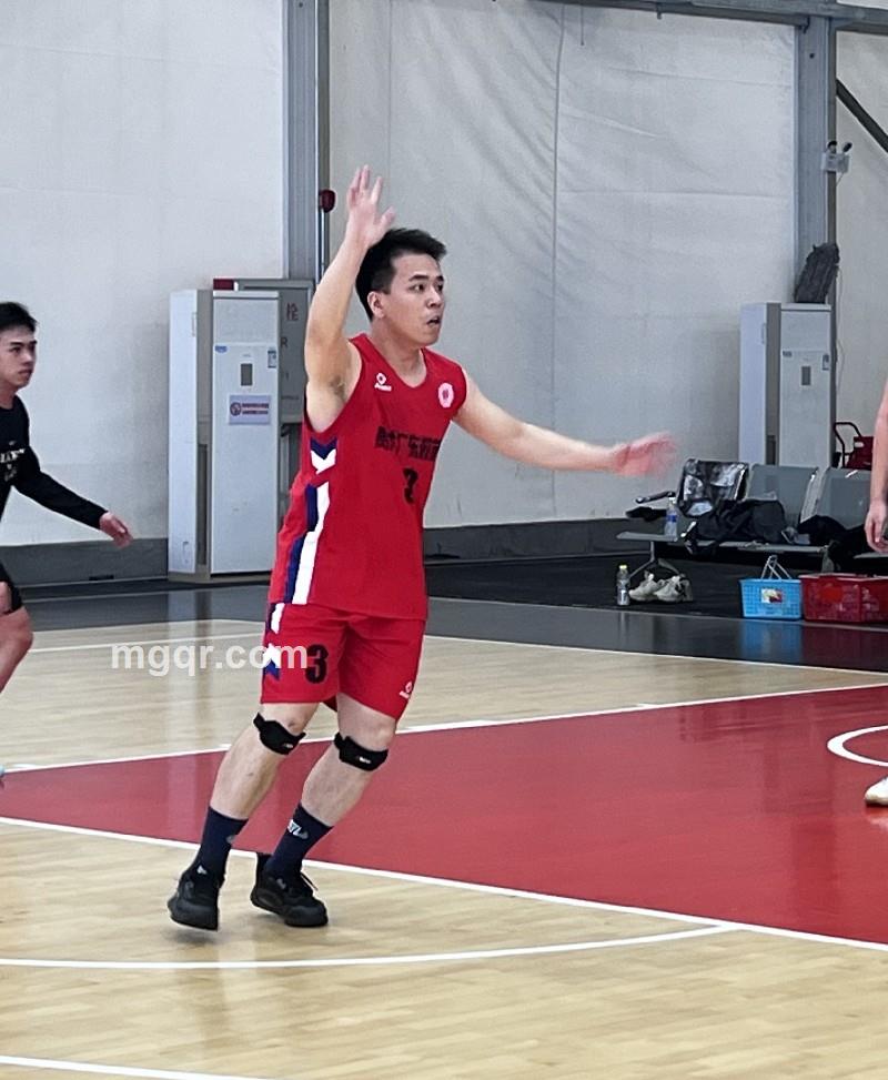 南天鹤的第2张照片