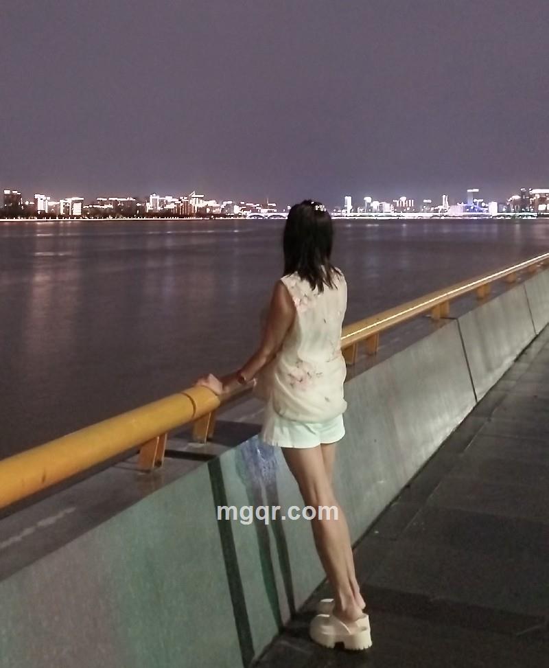 指尖温柔的第16张照片