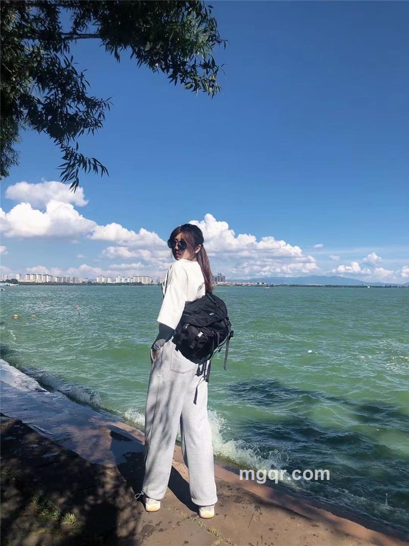 Awa瑶瑶的第8张照片