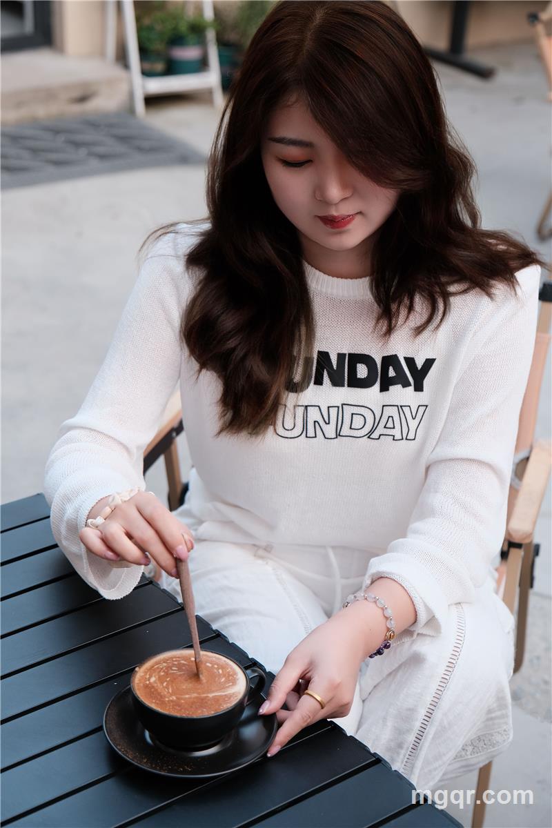 Awa瑶瑶的第7张照片