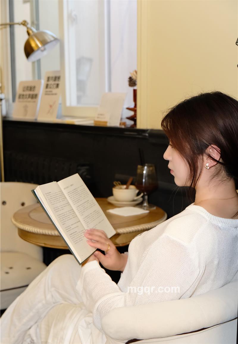 Awa瑶瑶的第6张照片