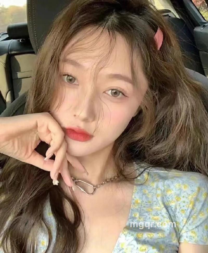 冰雪奇缘的第1张照片