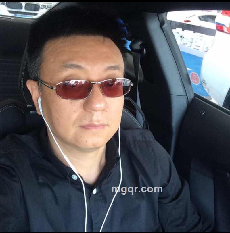 沙漠与玫瑰的第3张照片