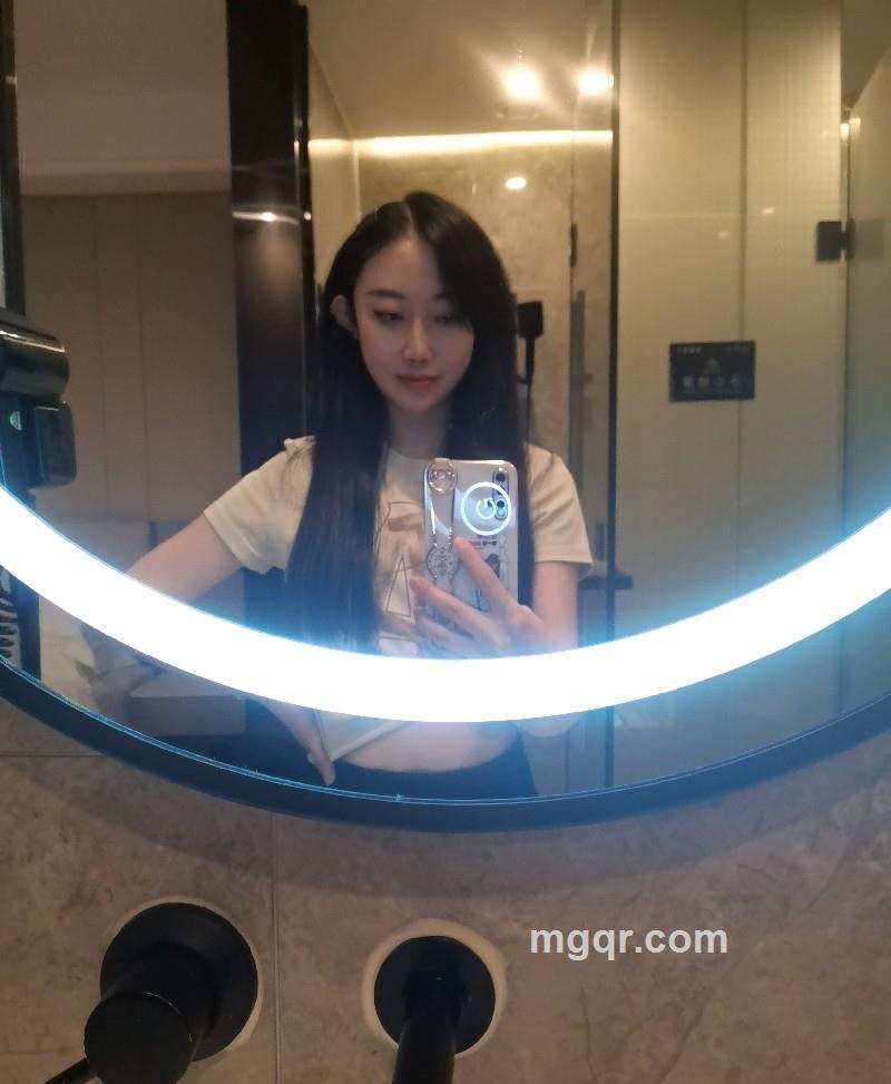 love婷婷的第2张照片