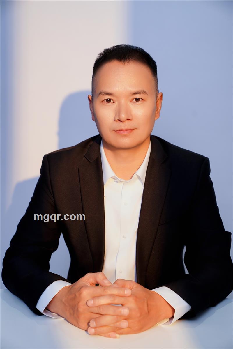 心怀荣耀的第5张照片