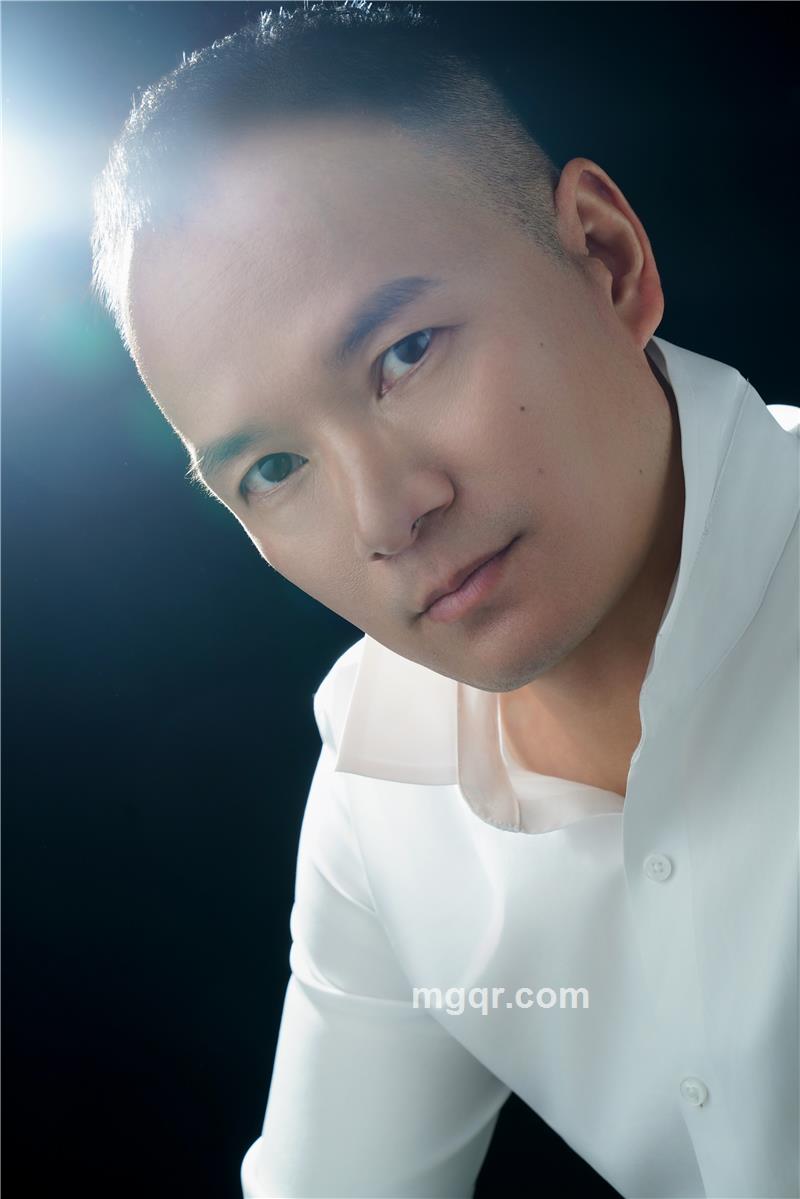 心怀荣耀的第4张照片