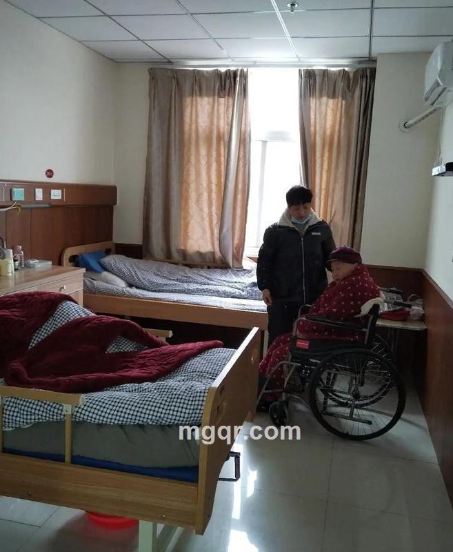 招财猫的小铃铛的第3张照片