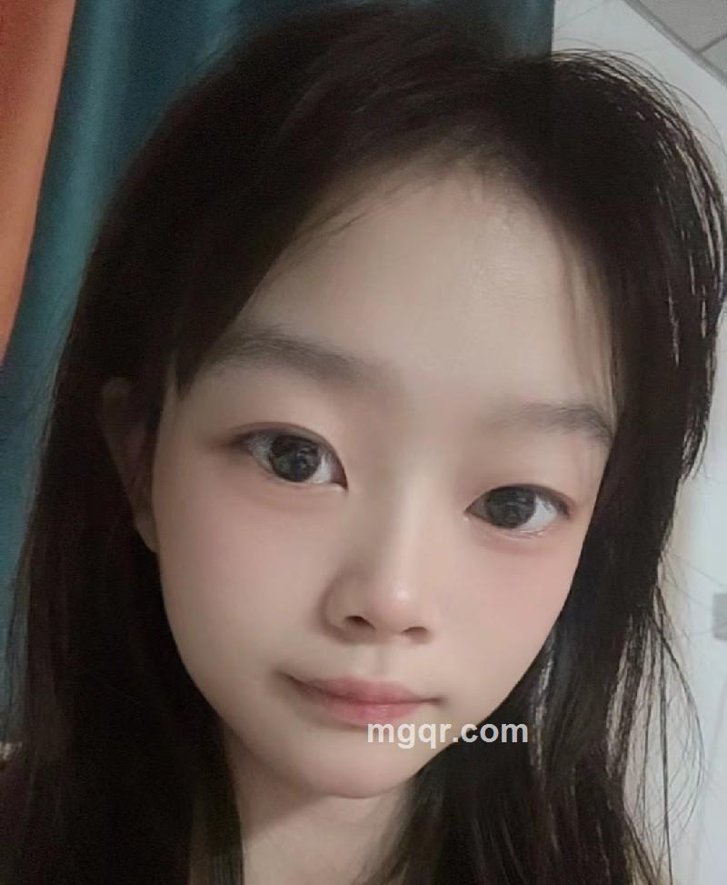 依依的第3张照片