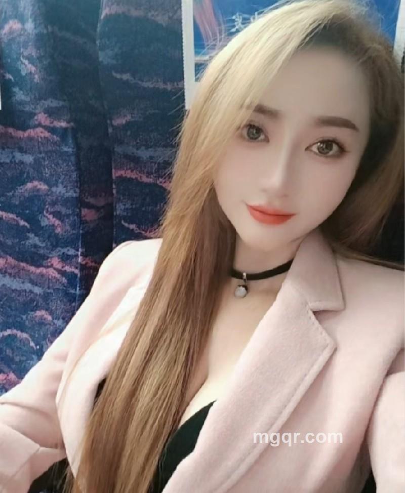 莉莉Lily的第2张照片