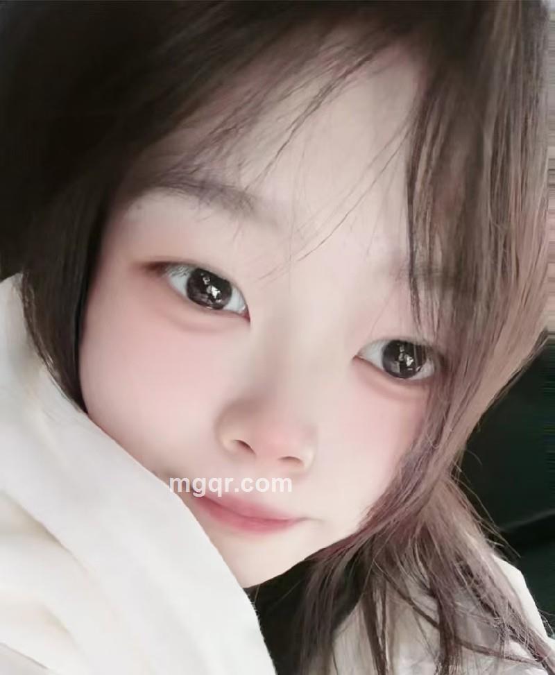 lu伊的第2张照片