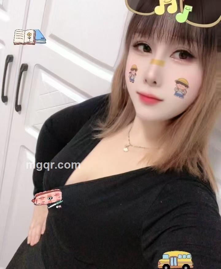 花落谁怜惜的第3张照片