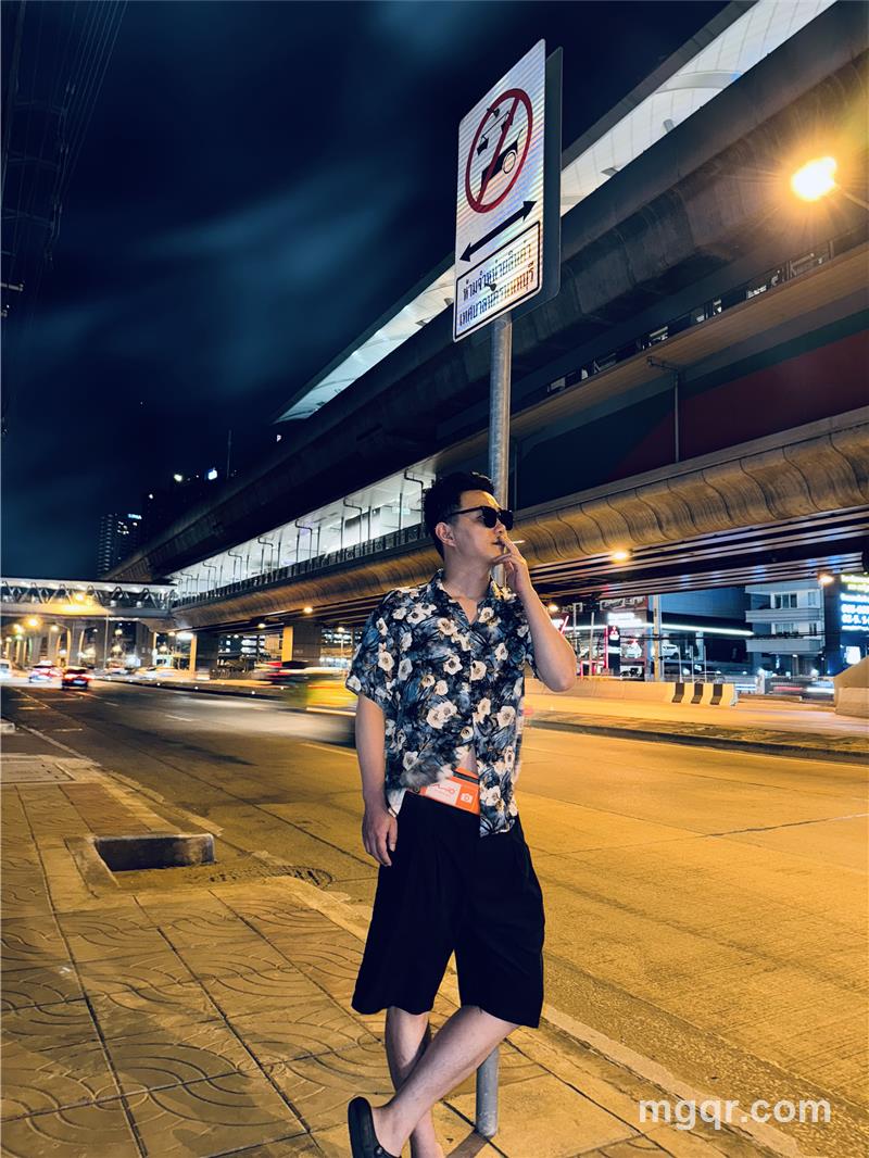 *龙行天下的第2张照片