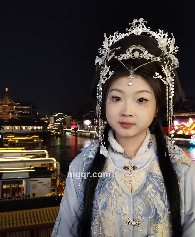 骏斯的第2张照片