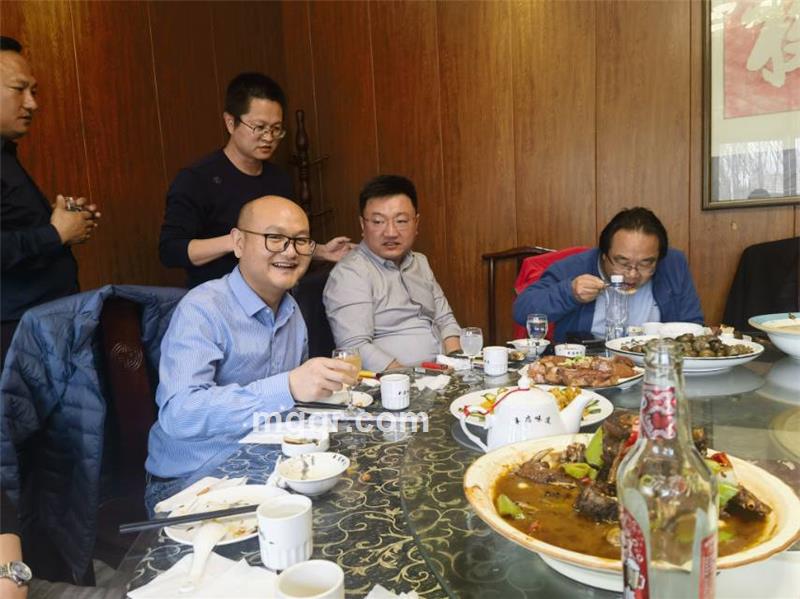午夜阳光的第3张照片