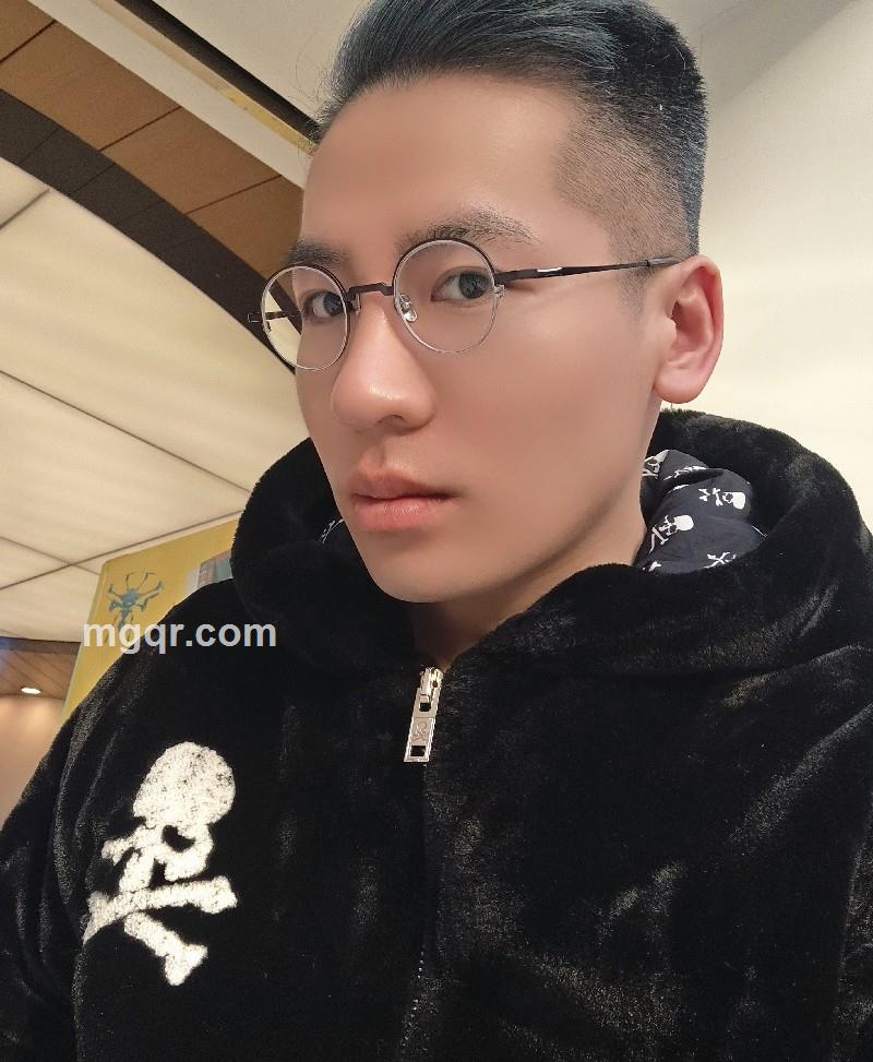 我是我自己的第1张照片