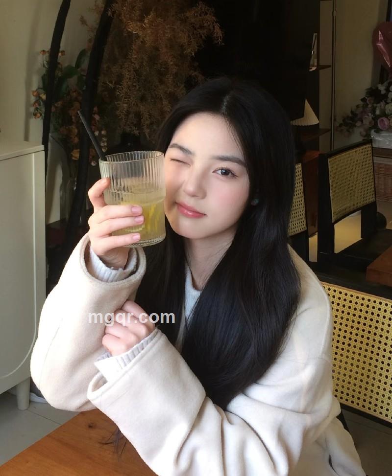 泡芙妹妹的第4张照片