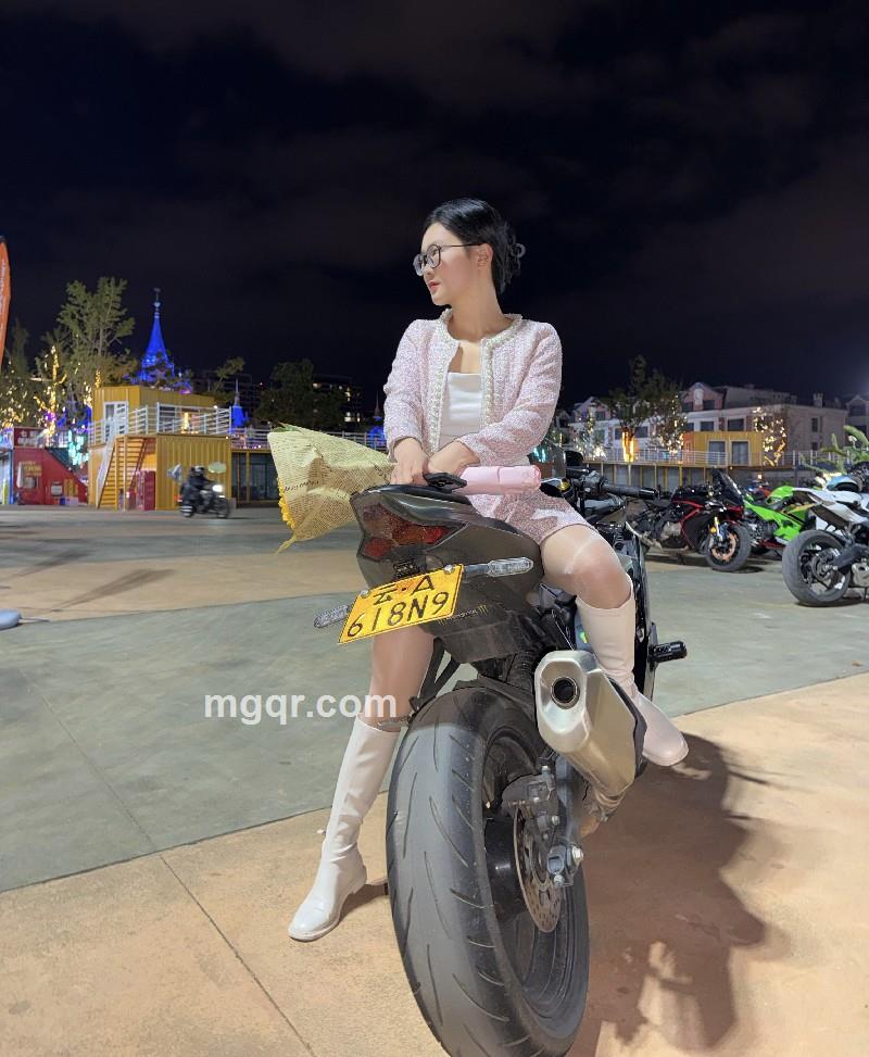 半粒糖甜到殇的第1张照片