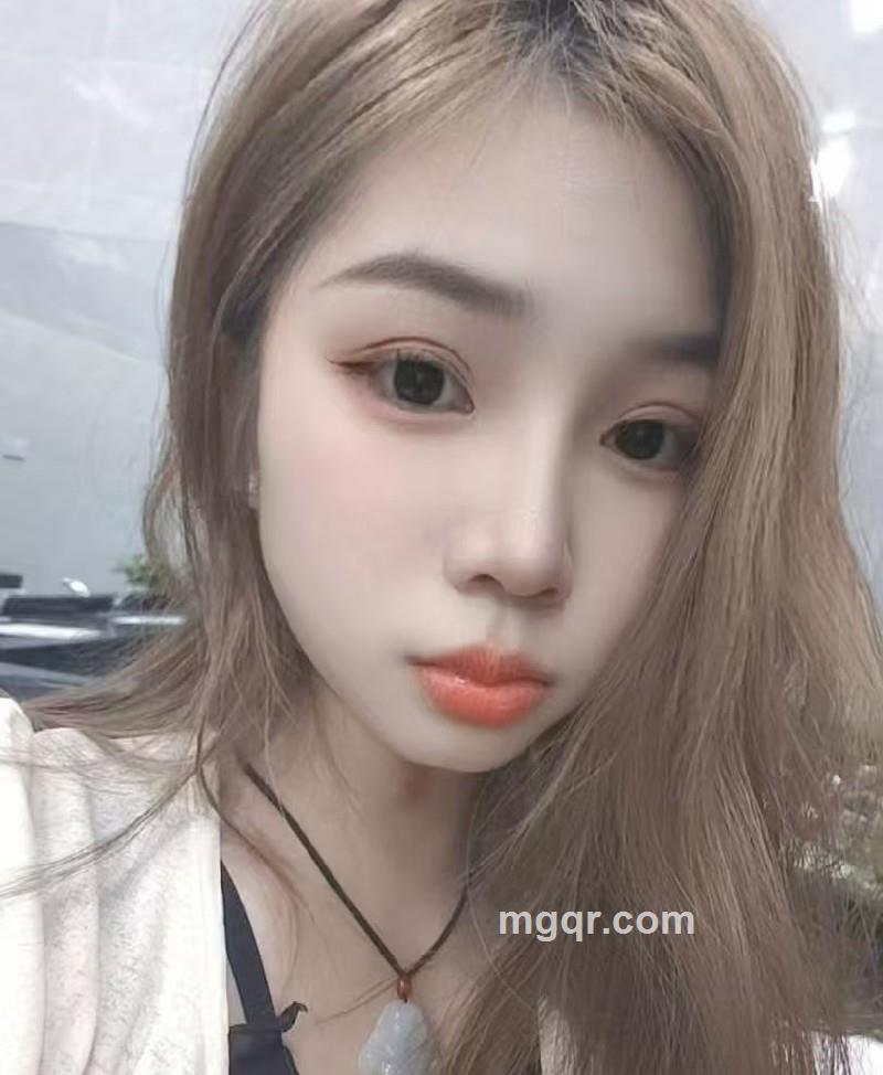 依纯吖的第2张照片