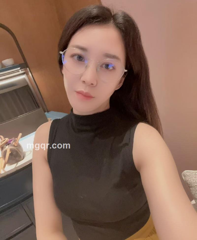 小女人王思琪的第1张照片