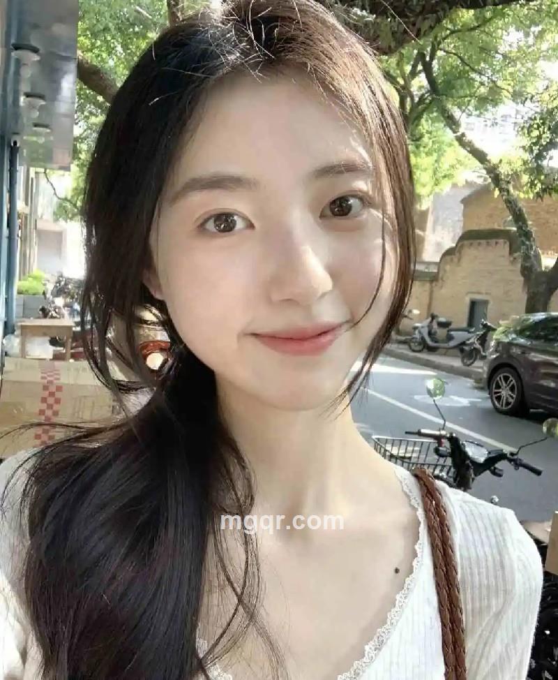 微微的第2张照片