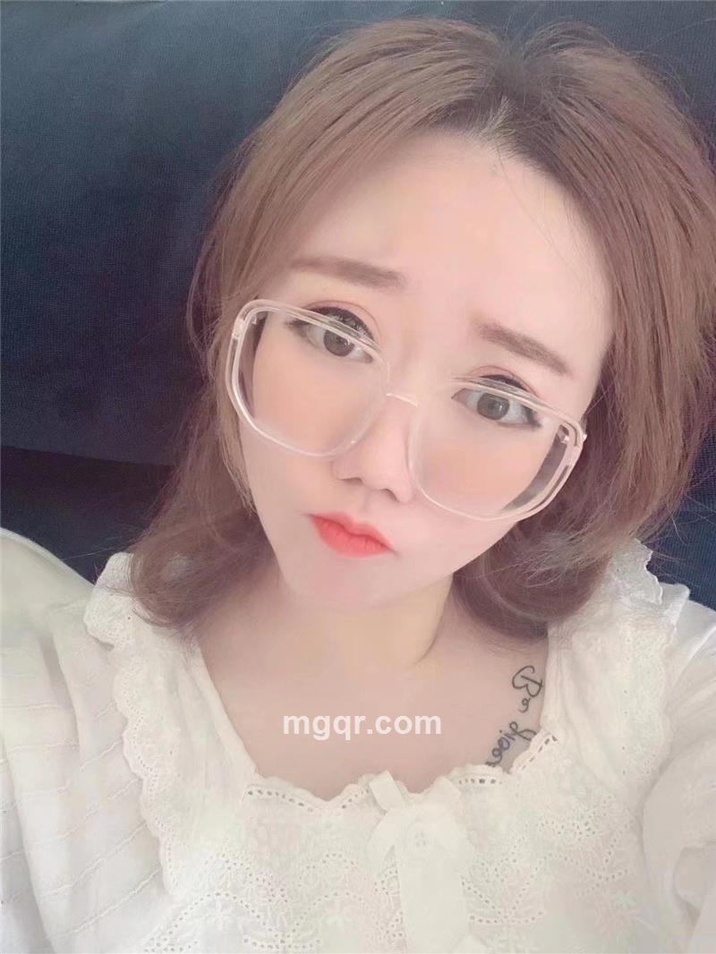 霓裳的第4张照片