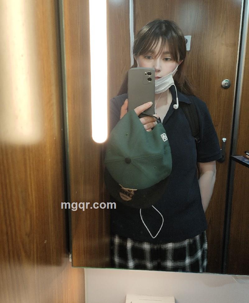 只爱运动鞋的村姑的第6张照片