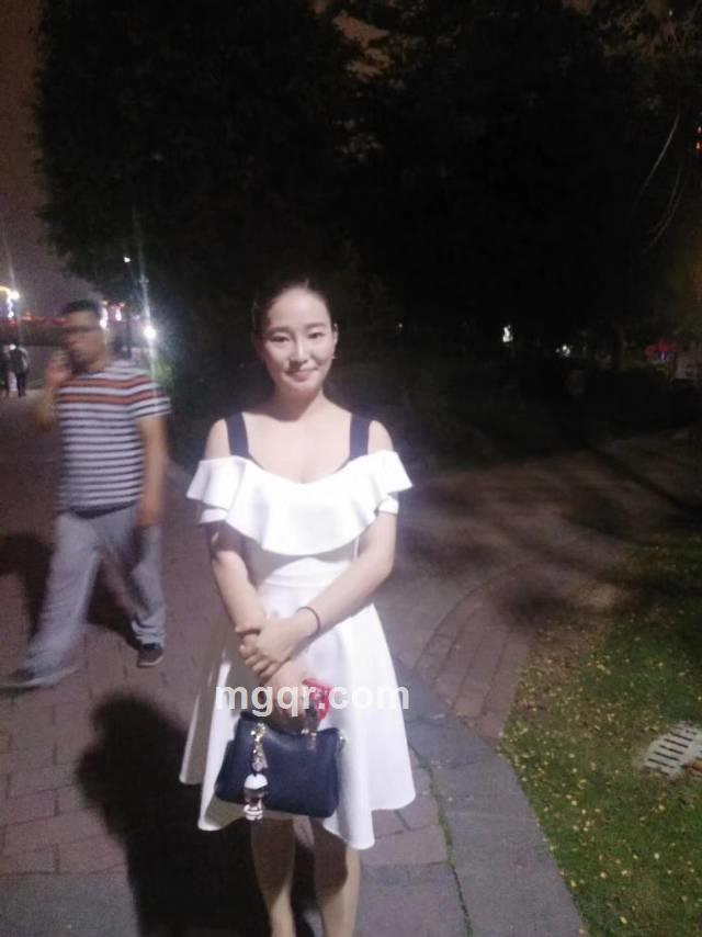 ??翅??集??的照片