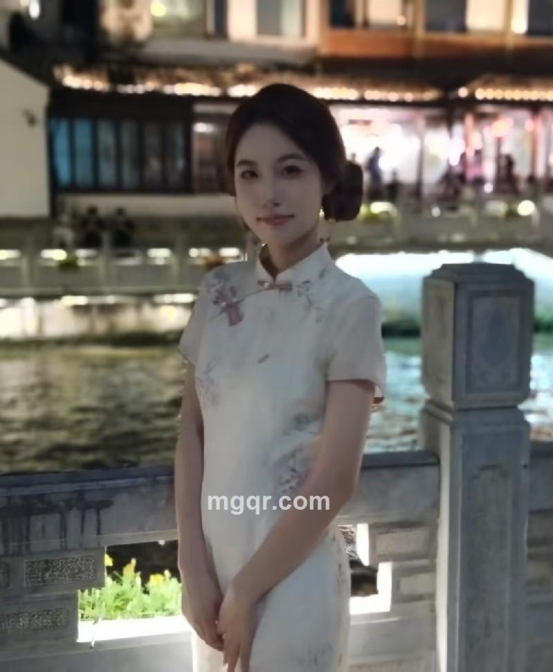黄华乃的第3张照片