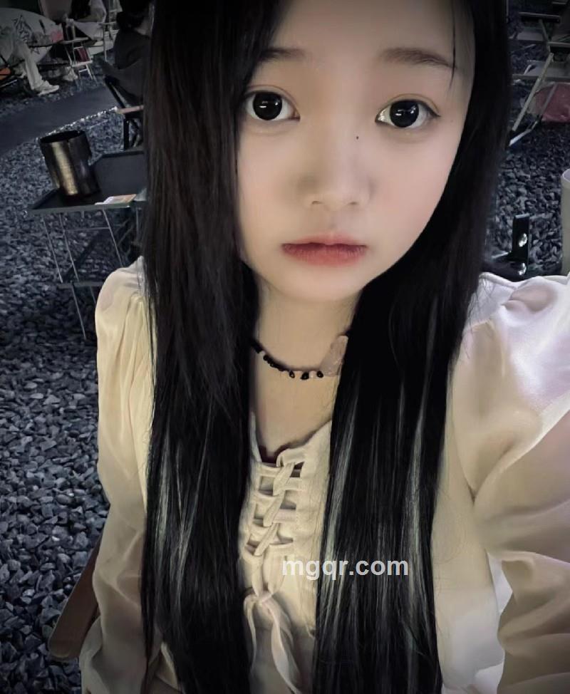 半眠学姐的照片