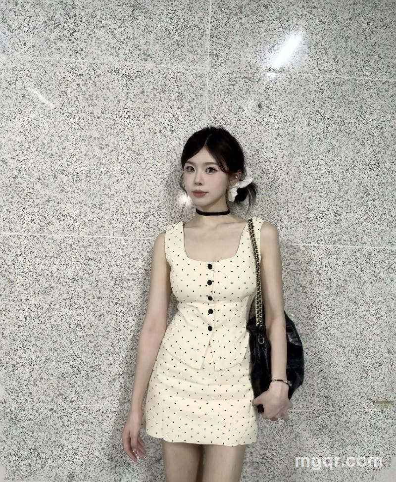 红鼎小姨的第1张照片