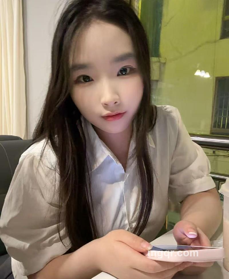 春天里的羊咩咩的照片