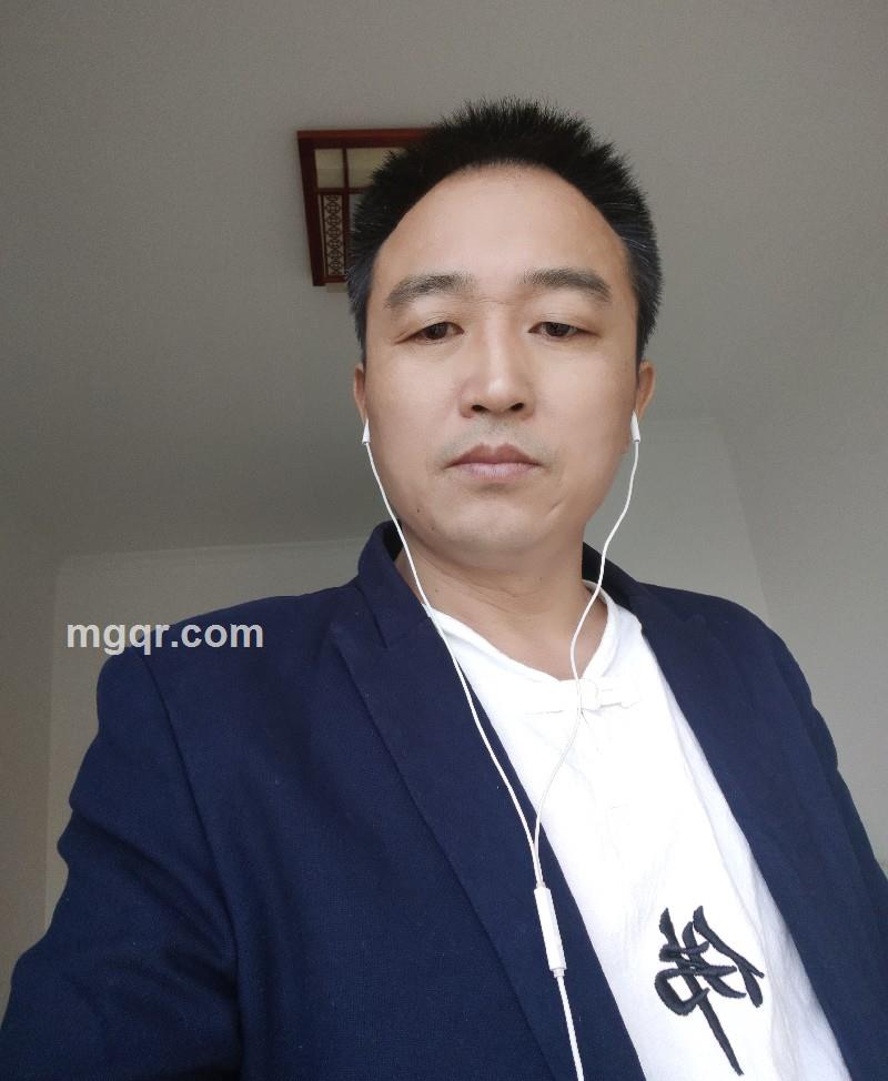 阿诚的照片