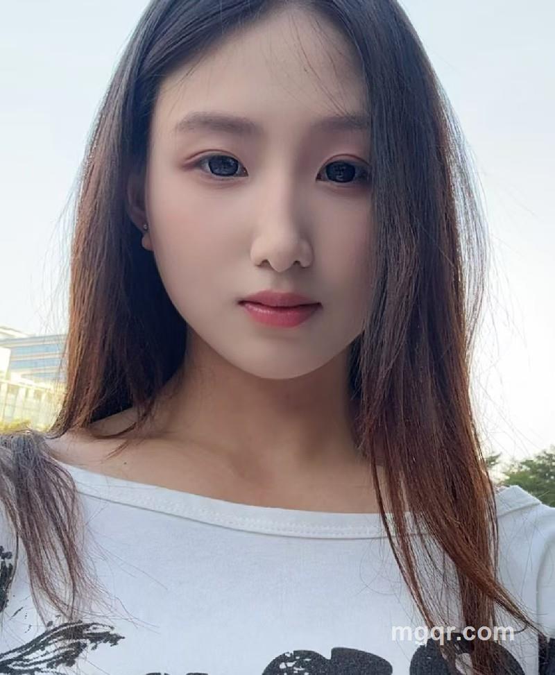 qwe的照片