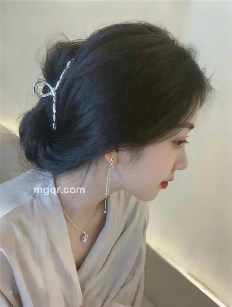 爱笑的眼睛的照片