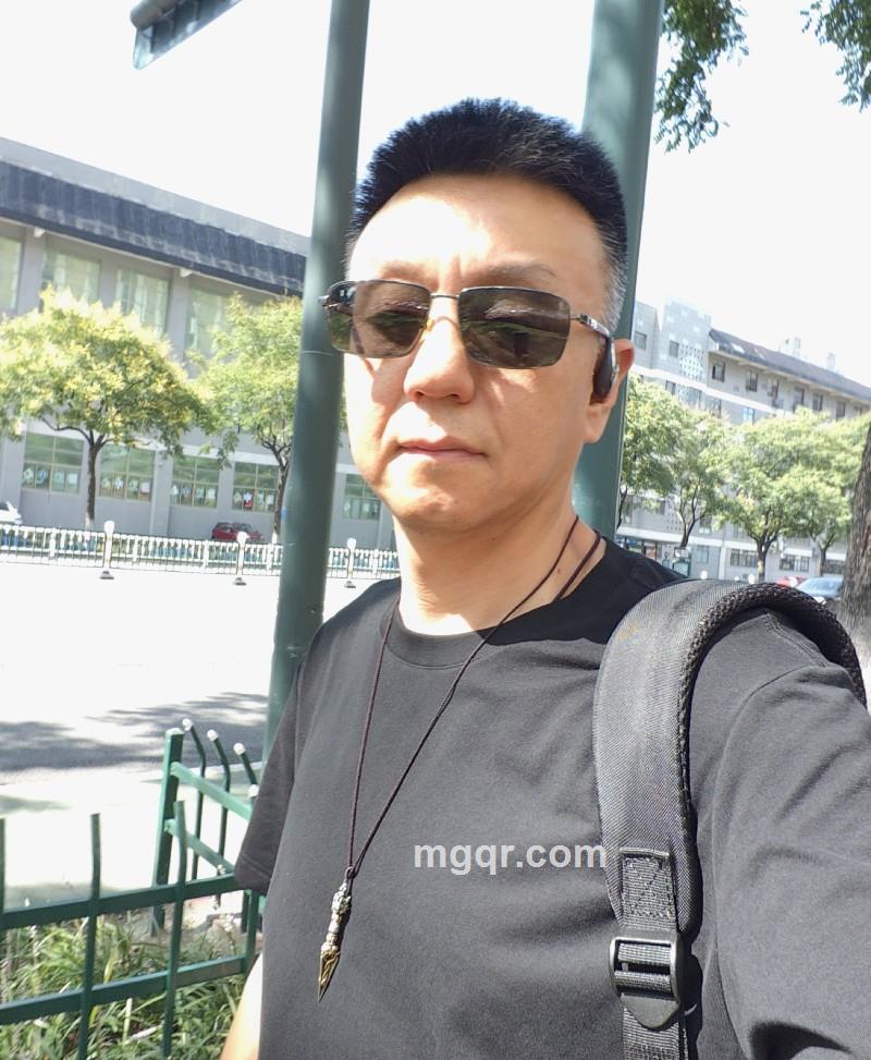 沙漠与玫瑰的第2张照片