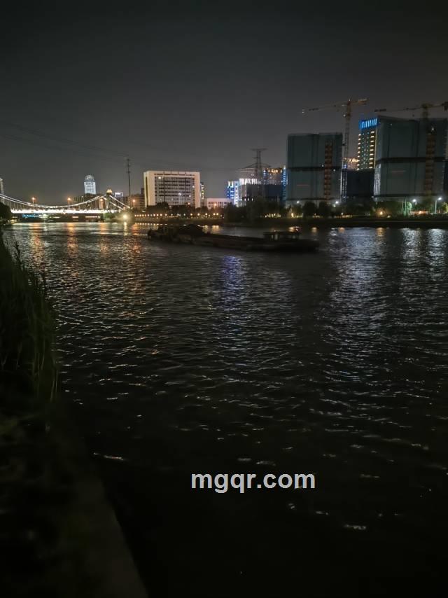 润物无声的照片