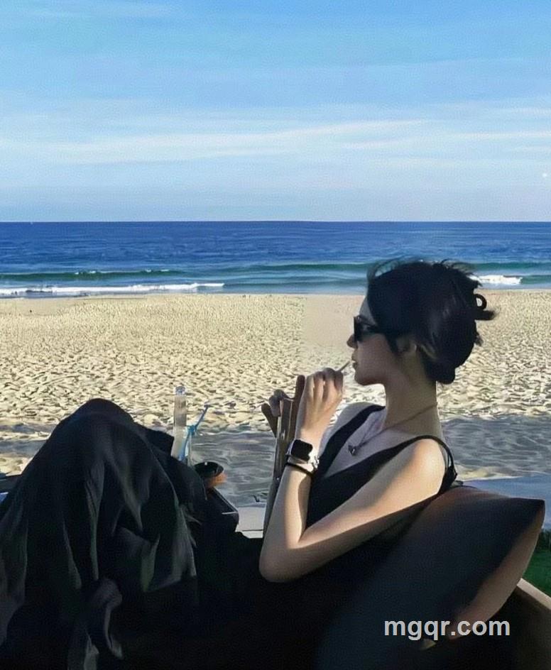 爱笑的慧子的照片