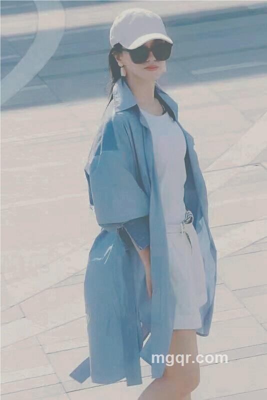 暖暖内含光的照片