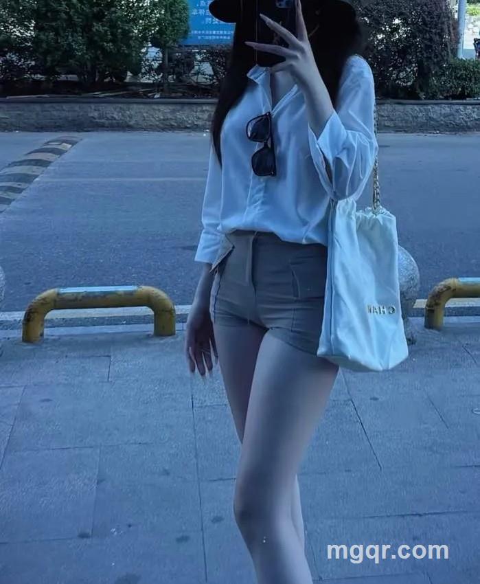 佳佳的照片