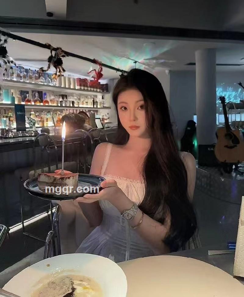情缘情的第1张照片