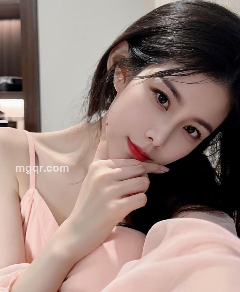 彩色星空的照片