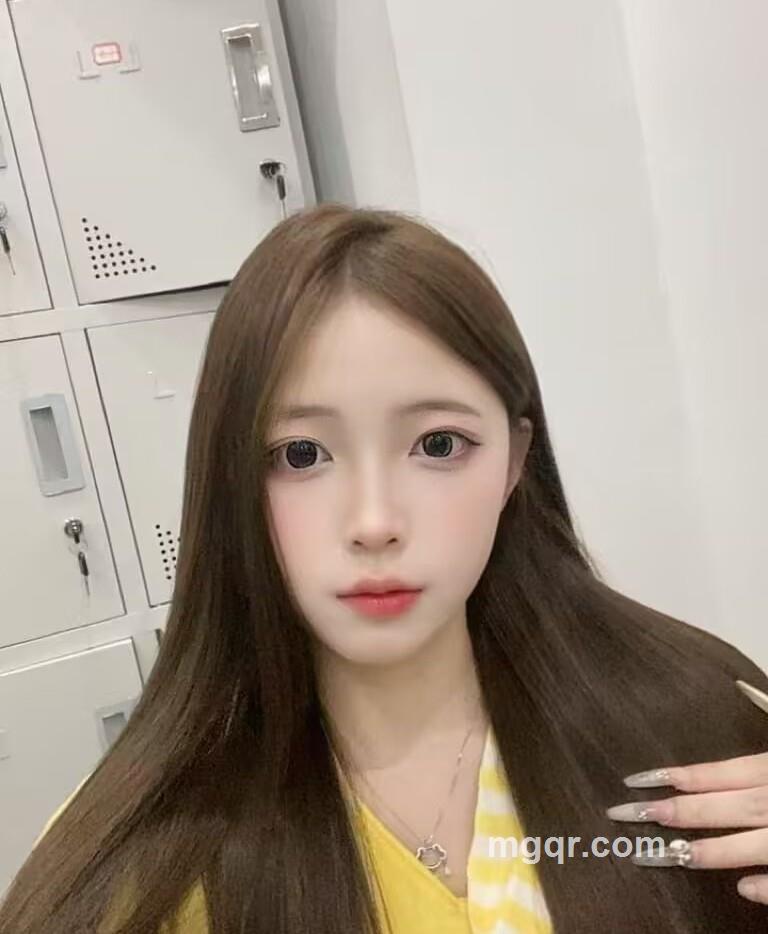 虾滑滑滑的照片