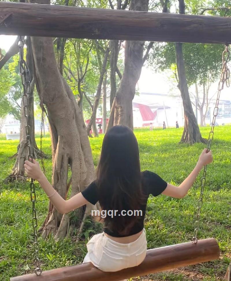 奇怪的小琪的照片